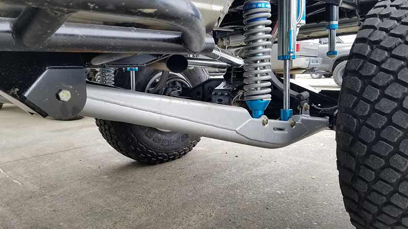 RuffStuff URC Trailing Arms, Pair