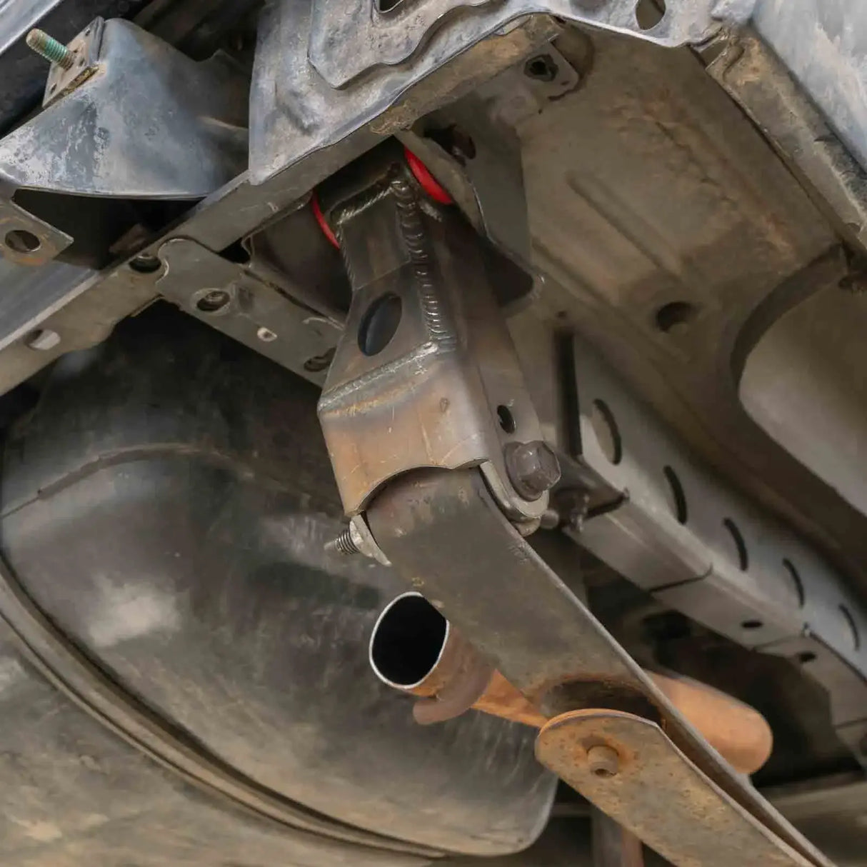 Adjustable Lift Shackles For Jeep XJ