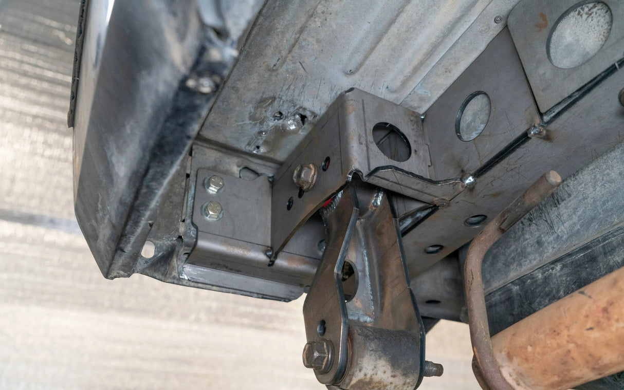 Shackle Relocation Kit For Jeep XJ