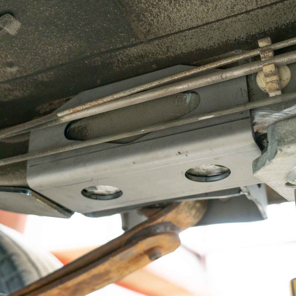 Adjustable Leaf Spring Hanger For Jeep XJ