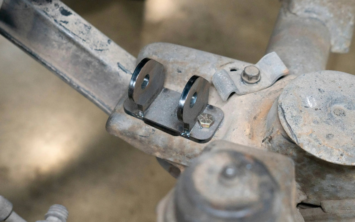 Front Bar Pin Eliminator For Jeep XJ/TJ