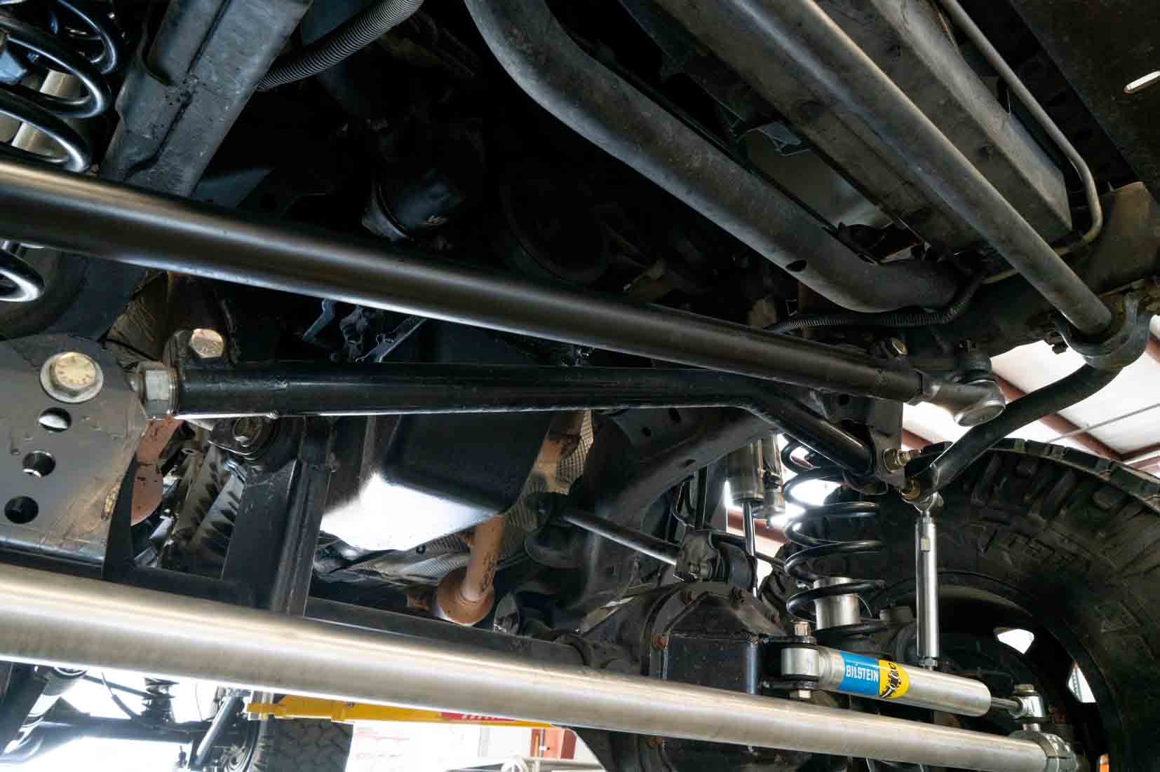 TRUCK FUNITURE track ラグ Z-TRAK - The Most Versatile Truck Bed Mounting Rack